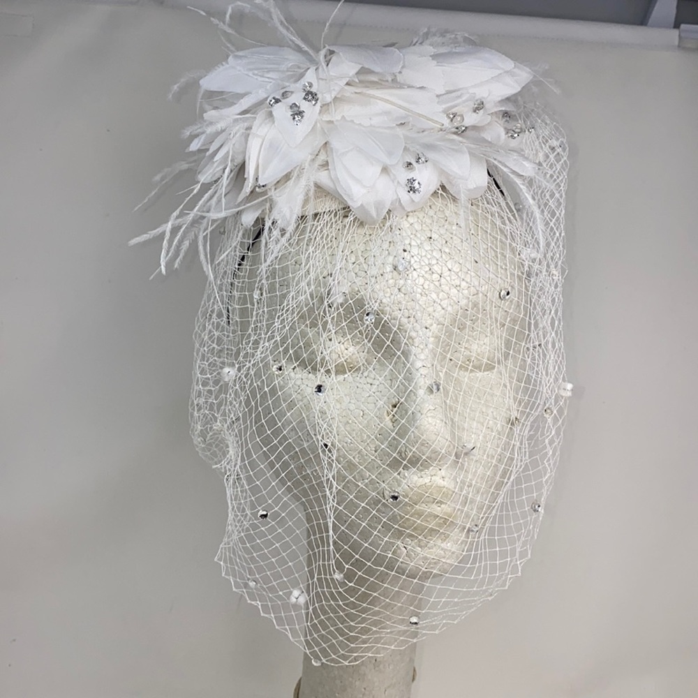 Eric Javits White Wedding Bridal Veil Hat - Picture 1 of 9